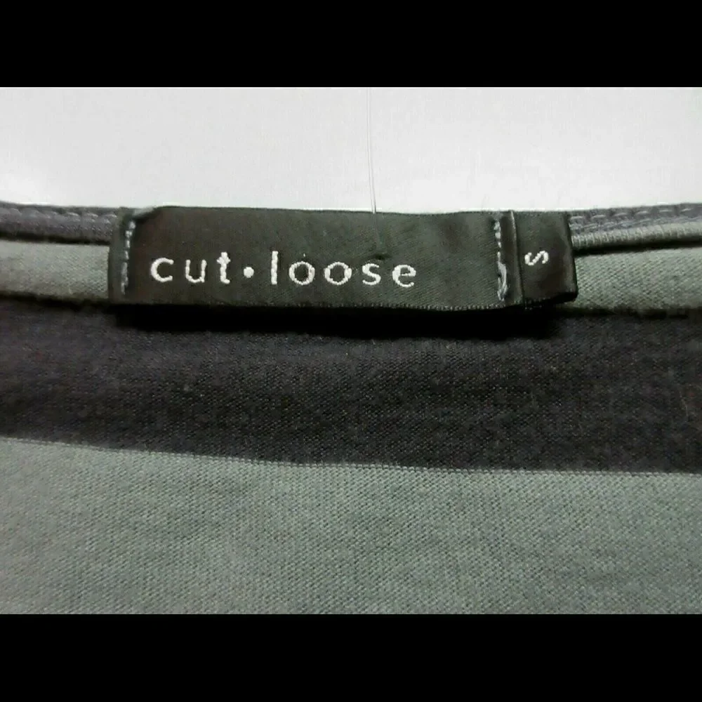 Cut Loose knit top striped sz small